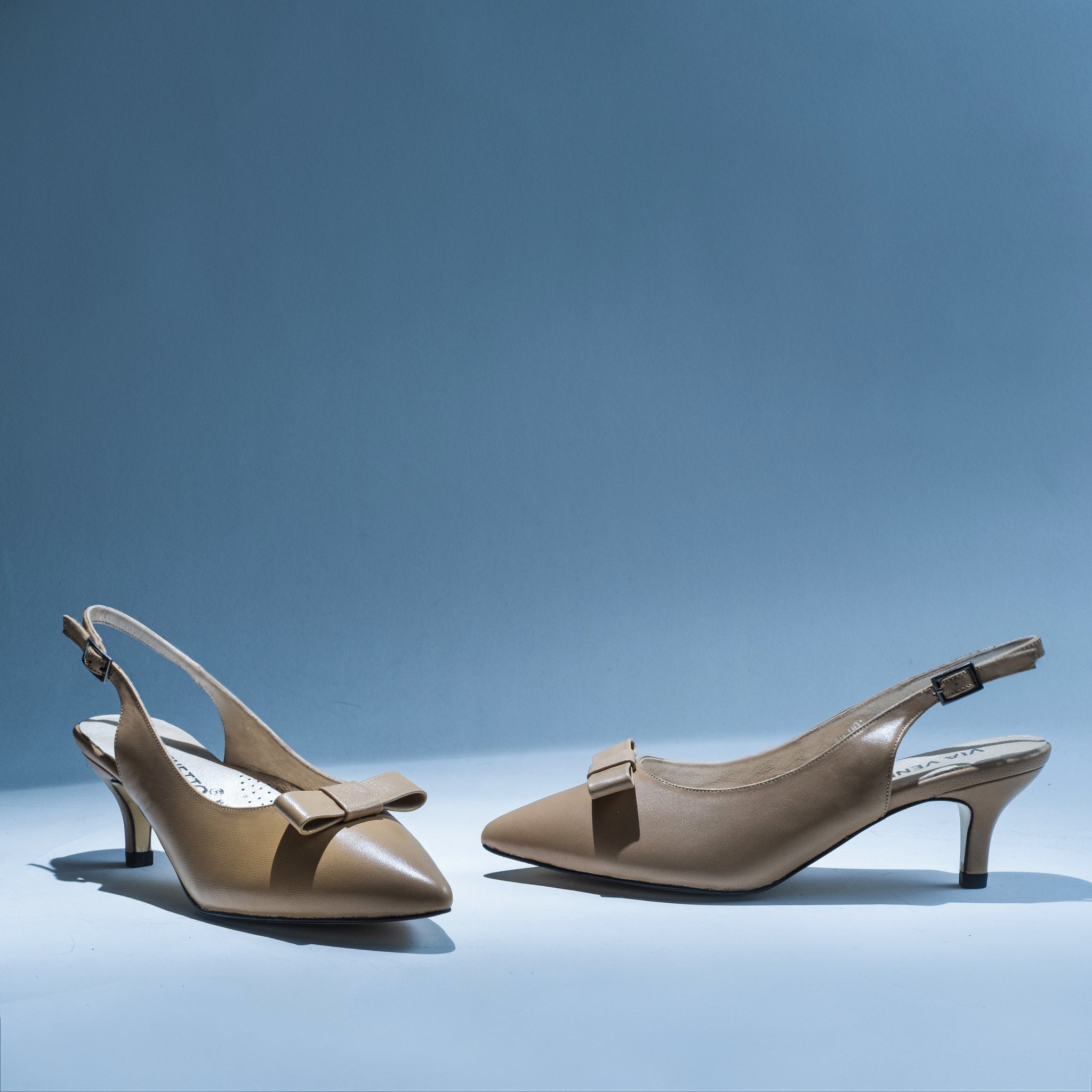 BRITNEY - Sahara Kid