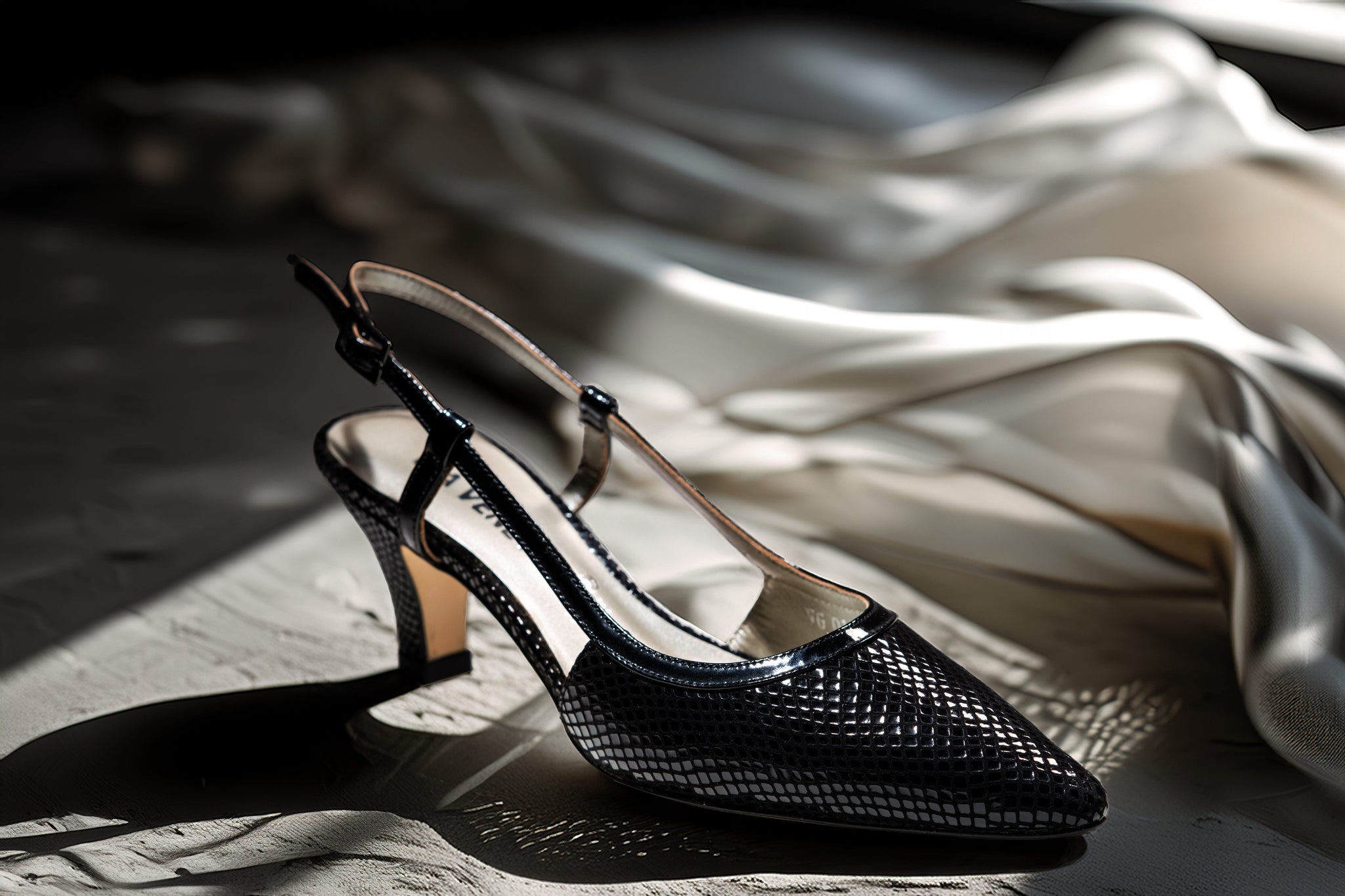 ASHLEY - Black Snake Embossed