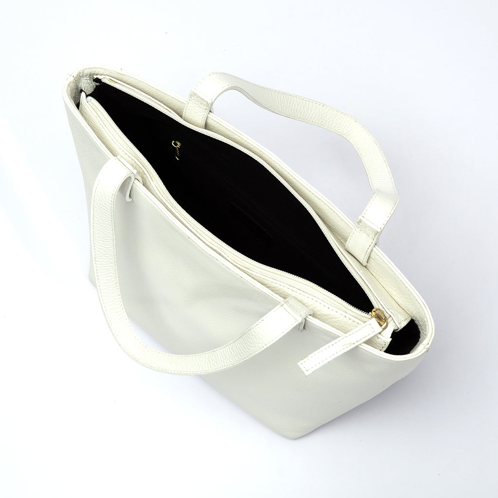 RAFFIA - White Vinni